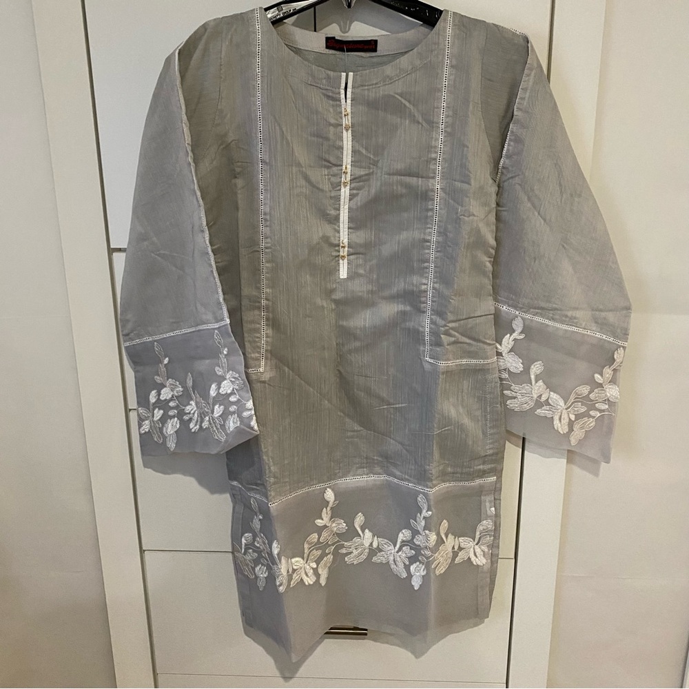Pakistani Kurti/Shirt